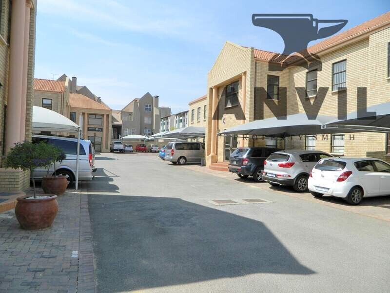 Surrey Circle, Randburg - Surrey Circle, Randburg  property image 20