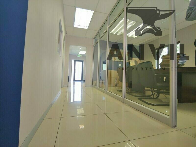 Clearwater Office Park, Roodepoort - Building 2 - Ground Floor (2Oge) property image 5