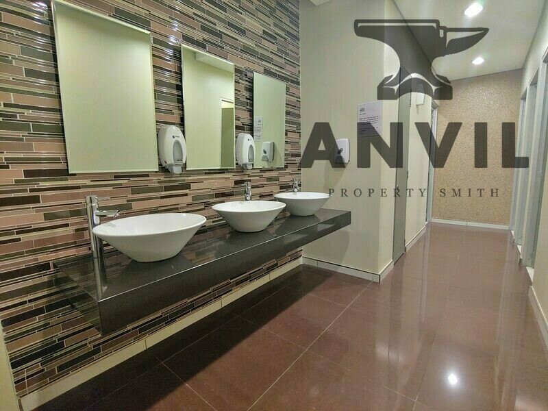 Clearwater Office Park, Roodepoort - Building 2 - Ground Floor (2Oge) property image 12