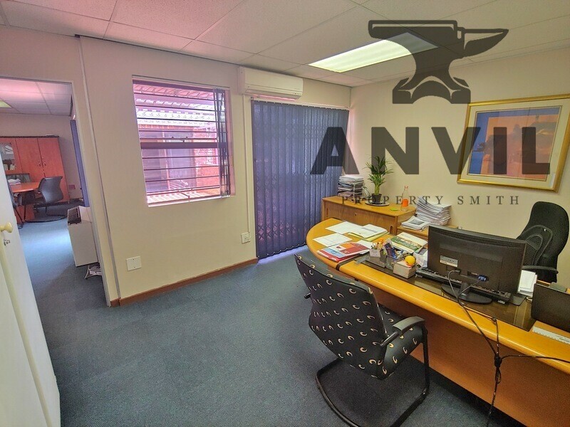 330 Surrey Avenue - Unit 10/11 property image 10