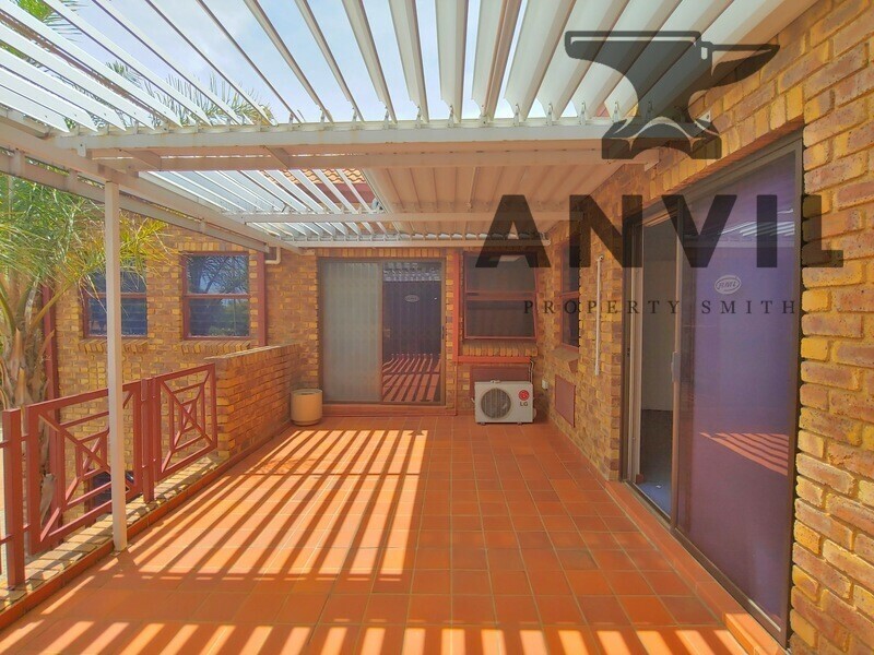 330 Surrey Avenue - Unit 10/11 property image 13