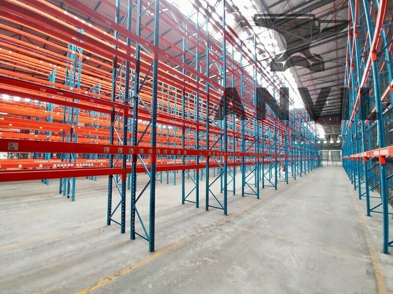 13 Freedom Way - Entire Building property image 3