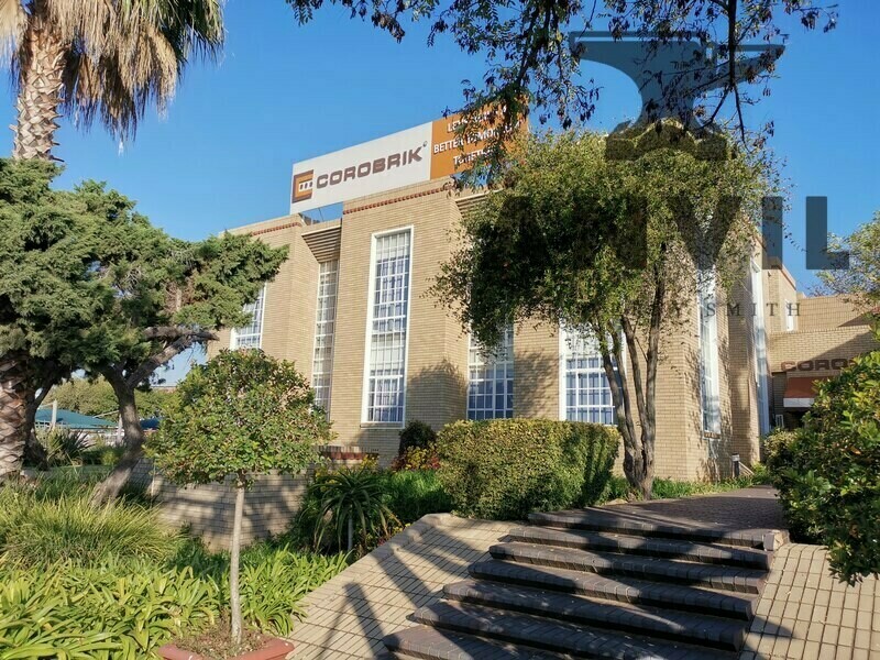 Erf 256-5 Meadowdale  - African Products- Entire Building  property image 20