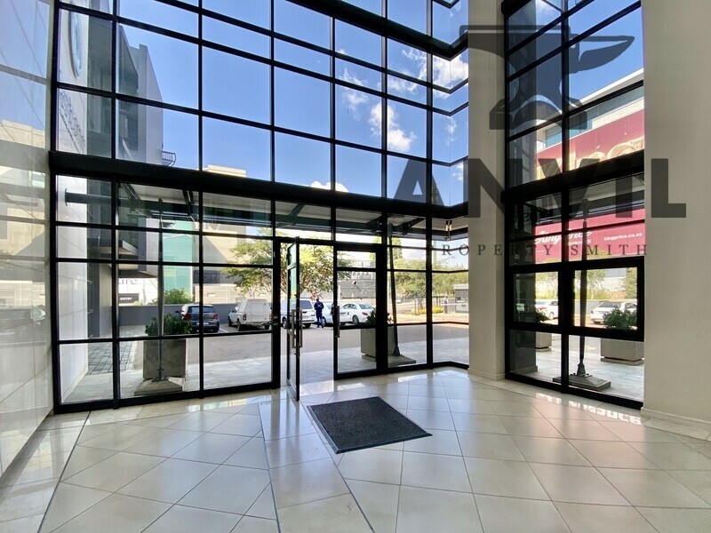 Corobay Corner Block B, Menlyn, Pretoria - Block B - GF Unit B property image 19