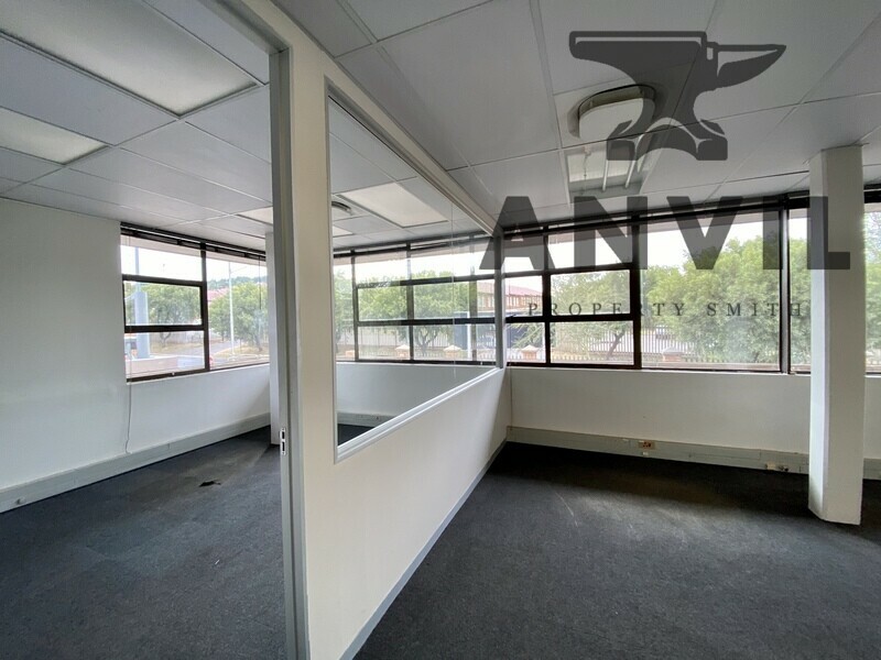 Waterkloof Rand Centre, Pretoria - Suite 8 property image 4