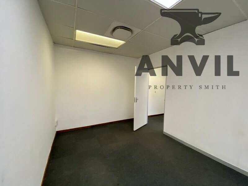 Waterkloof Rand Centre, Pretoria - Suite 11 property image 6