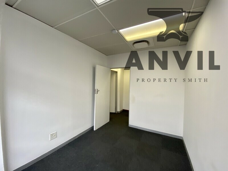 Waterkloof Rand Centre, Pretoria - Suite 11 property image 8