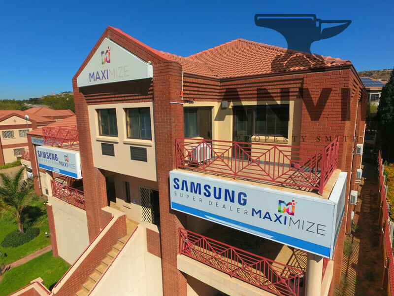 Panorama Office Park, Roodepoort - Building 10-1000m² property image 38