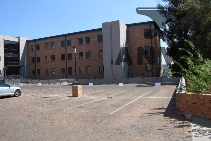 125 Corlett Drive - Waverley Office Park - Ground Floor Offices & Large Terrace  property image 39