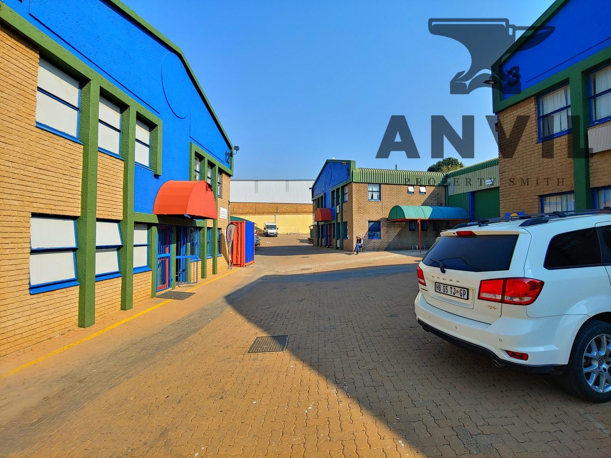 Warehouse to let, Executive City, Kya Sands