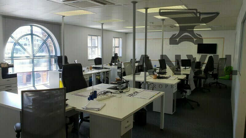 Waterford Place - 1st Floor (sublet) property image 22