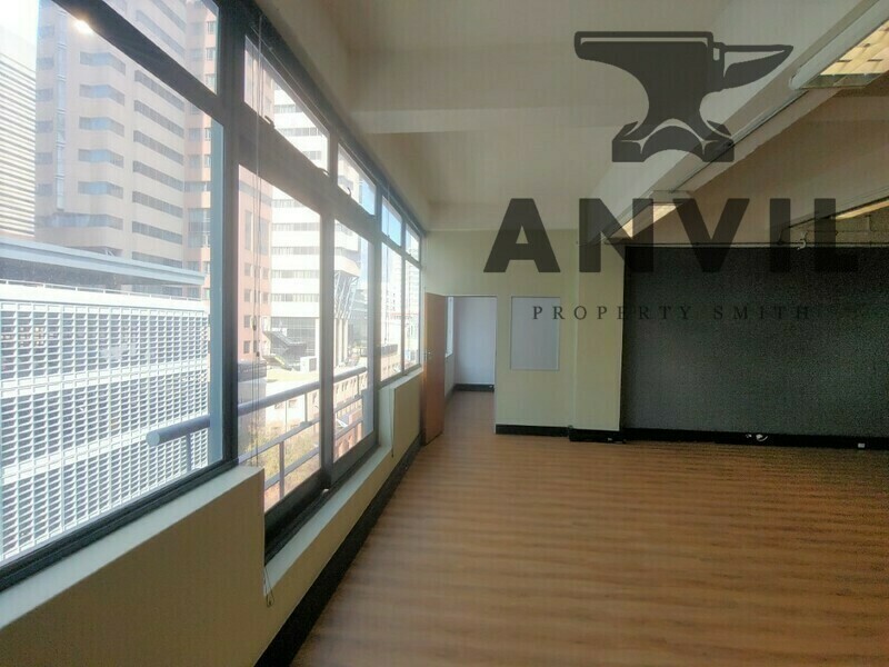 Loop Street Studios, 4 Loop Street - Unit 506 property image 6