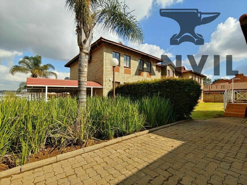 Building 12 Unit 32, 125 smq