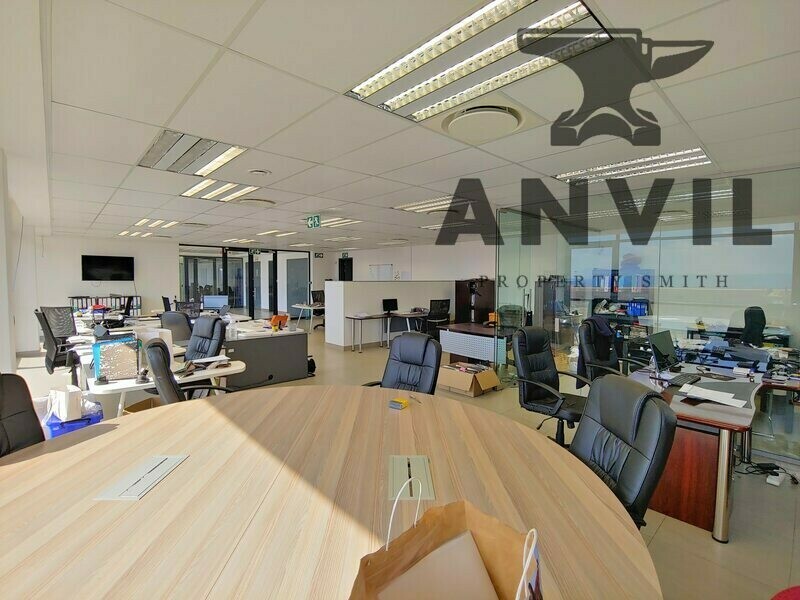 Lanseria Corporate Estate - Amelia Building property image 8