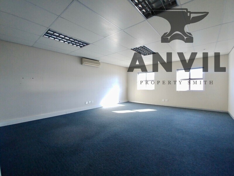 11 Kunene Circle - Entire Warehouse  property image 19