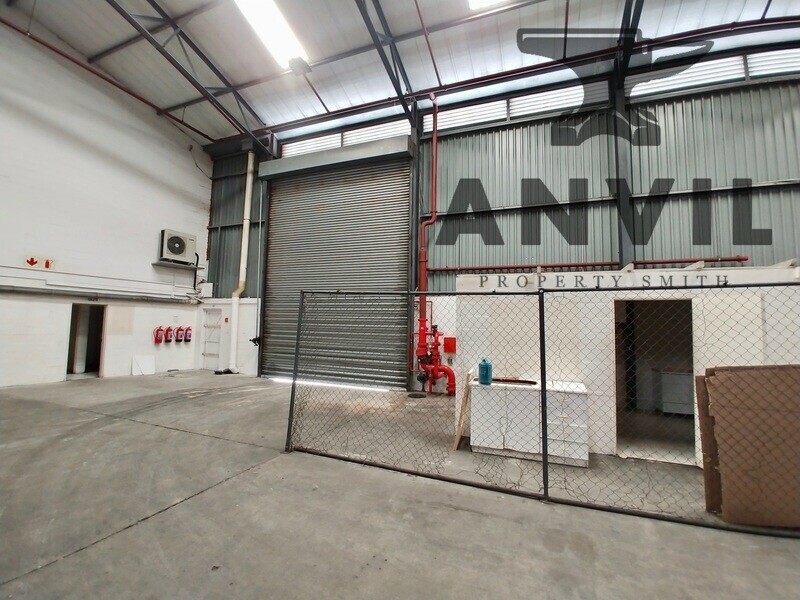 11 Kunene Circle - Entire Warehouse  property image 42