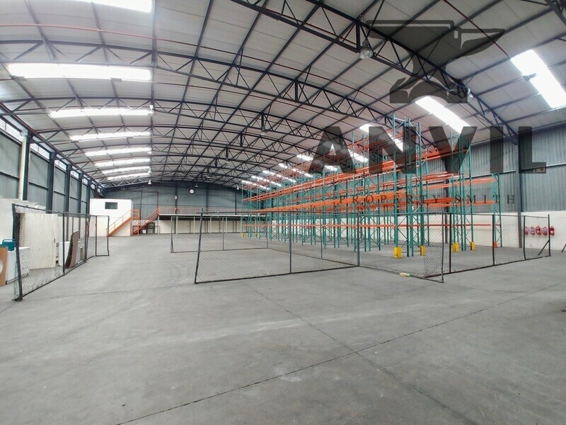 11 Kunene Circle - Entire Warehouse  property image 44