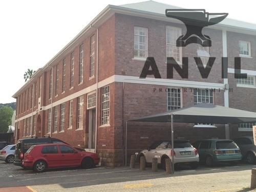 MLT House, 2 Park Road, Gardens, Cape Town - 1st Floor Offices (currently Web Direct) property image 8