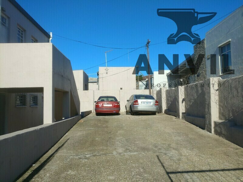 196 Commercial Rd - Ground Unit 1 property image 28