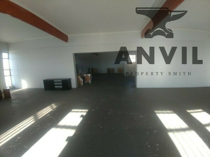 196 Commercial Rd - Ground Unit 1 property image 12