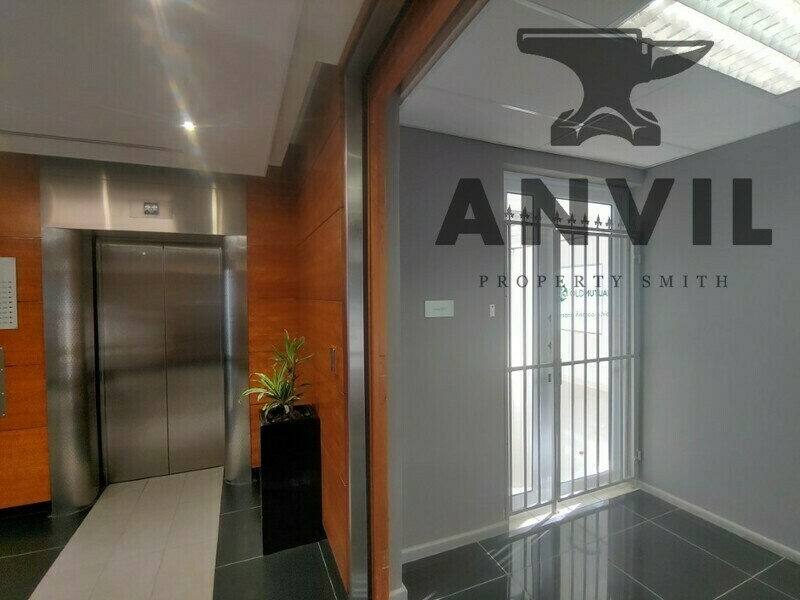 Granger Bay Court, 49 Beach Road, Mouille Point - Unit 302 property image 2