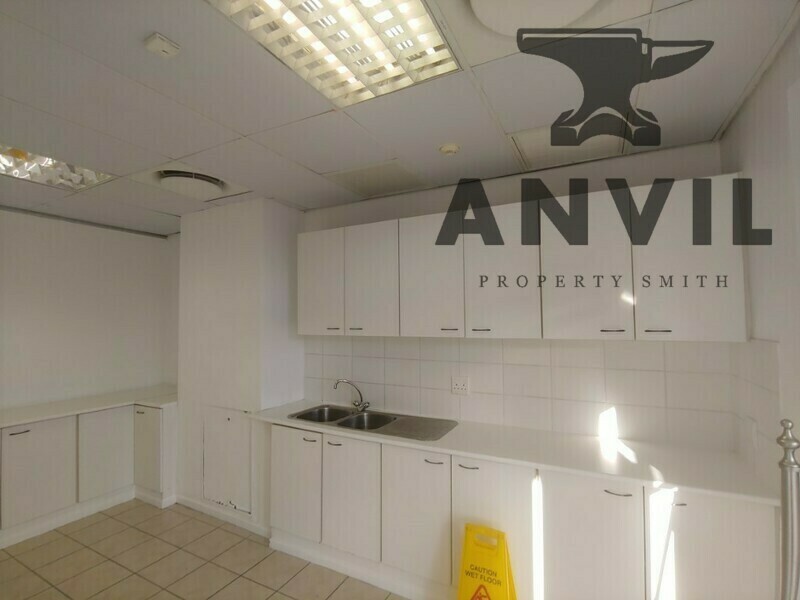 Granger Bay Court, 49 Beach Road, Mouille Point - Unit 302 property image 14