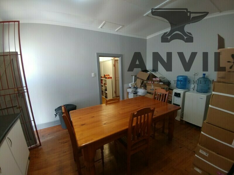 230 Commercial Rd, - Ground Unit 1 property image 2