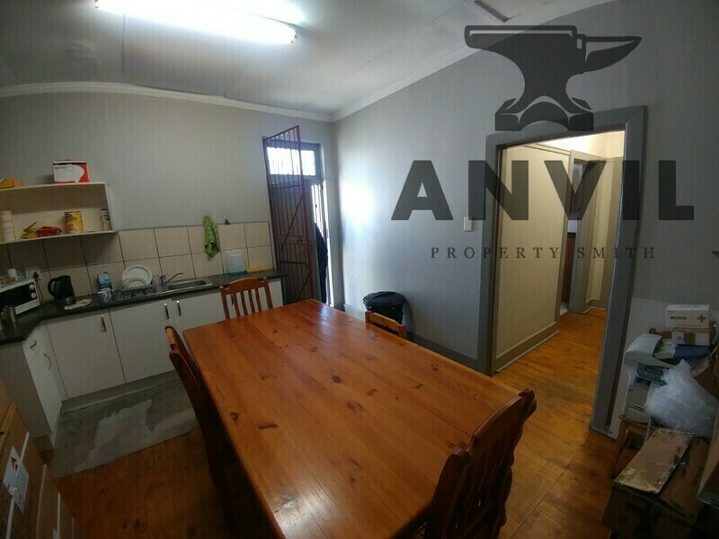 230 Commercial Rd, - Ground Unit 1 property image 3