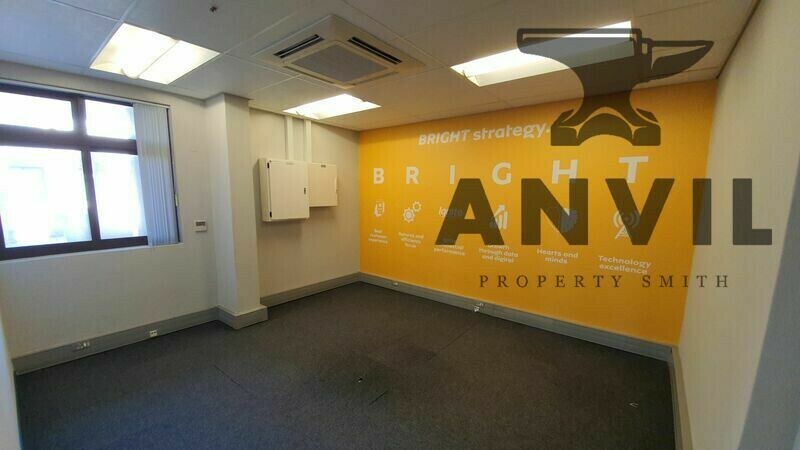 Heron Place - Mezzanine Level & 1st Floor property image 31