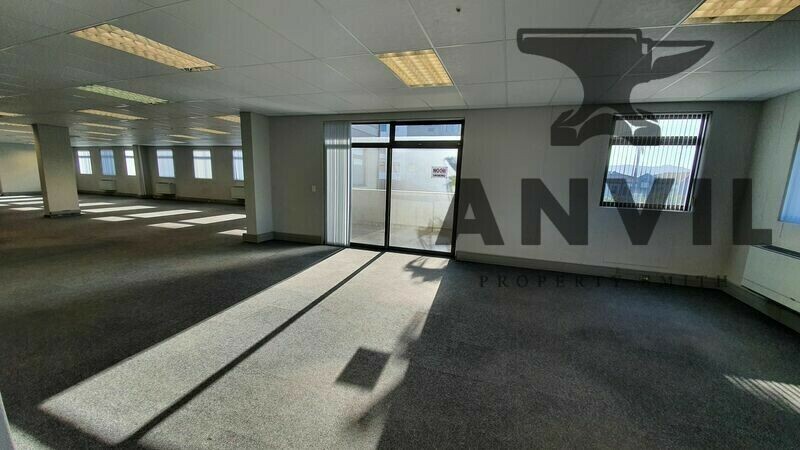 Heron Place - Mezzanine Level & 1st Floor property image 34