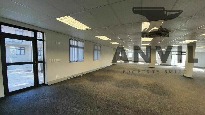 Heron Place - Mezzanine Level & 1st Floor property image 37