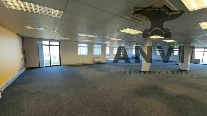 Heron Place - Mezzanine Level & 1st Floor property image 38