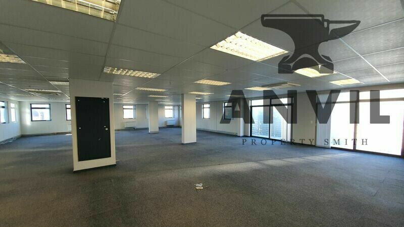 Heron Place - Mezzanine Level & 1st Floor property image 40