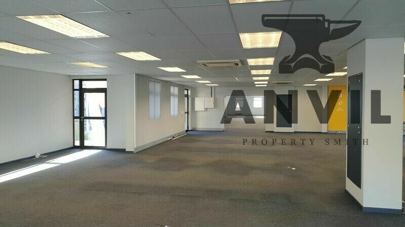 Heron Place - Mezzanine Level & 1st Floor property image 42