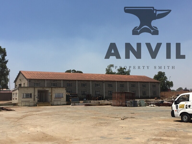 12 Newgold Street Comet  - Yard with warehouse, Comet Industrial Park property image 2