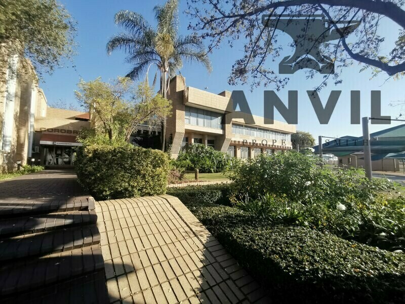 Erf 256-5 Meadowdale  - African Products- Entire Building  property image 18