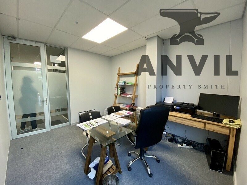 Corobay Corner Block A, Menlyn Maine, Pretoria - Unit 21 property image 6