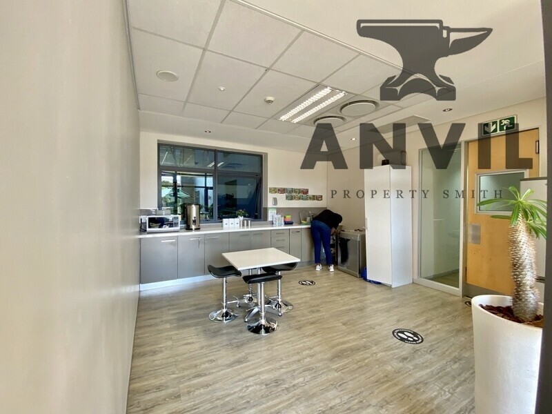 Corobay Corner Block A, Menlyn Maine, Pretoria - Unit 21 property image 13
