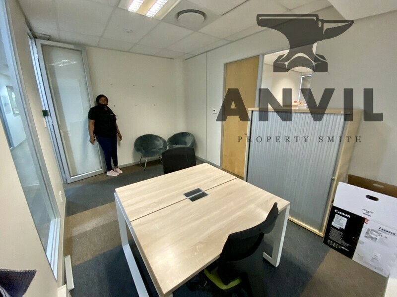 Corobay Corner Block A, Menlyn Maine, Pretoria - Unit 4 property image 5