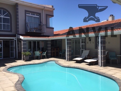 Atlantic Beach Villa, Sunset Beach, Cape Town - Atlantic Beach Villa property image 12