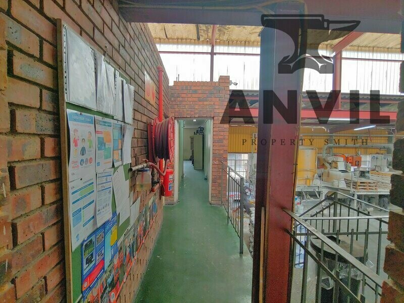 19 Staal street - Free-standing Premises property image 9