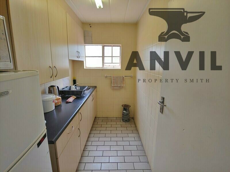19 Staal street - Free-standing Premises property image 18