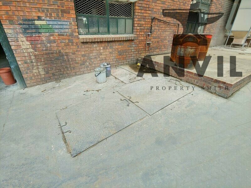 19 Staal street - Free-standing Premises property image 33