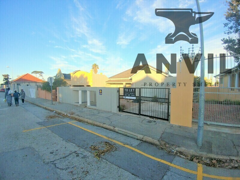 60 Campbell Street, Richmond Hill, Port Elizabeth - 60 Campbell Road Richmond Hill property image 15