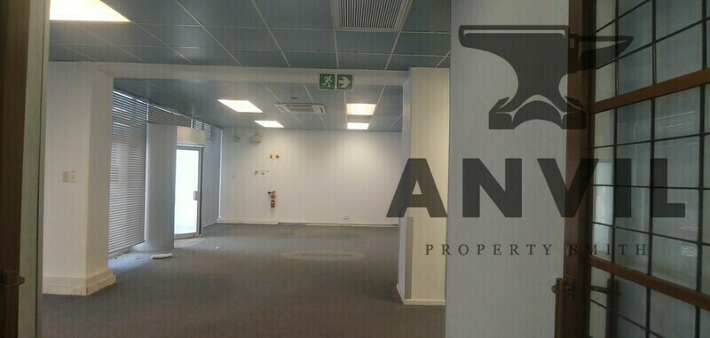 89 Hertzog Boulevard - Building property image 8