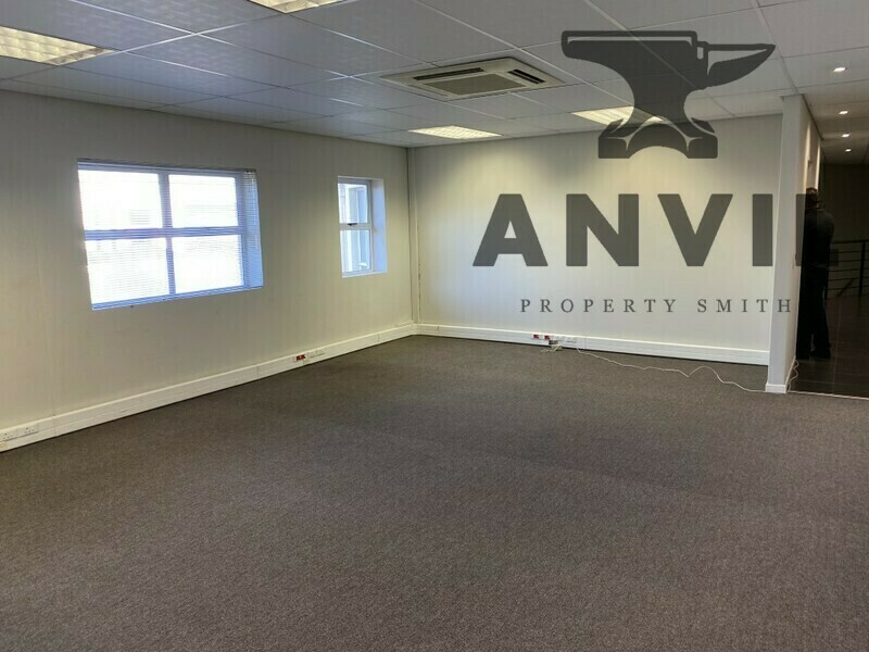 27 Falcon Crescent, Airport City, Cape Town - 27 Falcon  property image 14