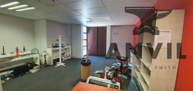 Willow Park - Unit 17 property image 5