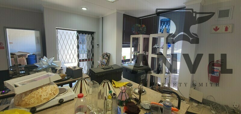 Willow Park - Unit 17 property image 9