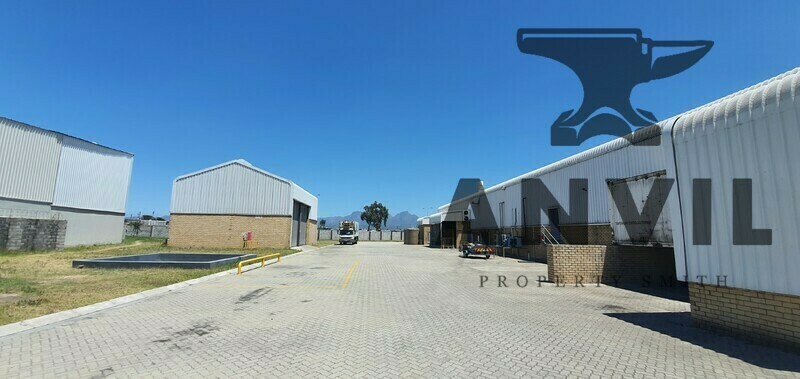 3 Madrid Road Airport Industria - Unit 1: 3200m²  property image 34