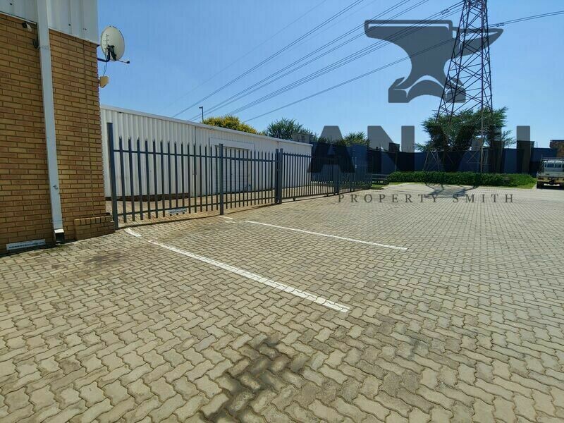 Dunford Industrial Park, Gosforth Business Park, Gosforth Park, Germiston - Unit 6 property image 12